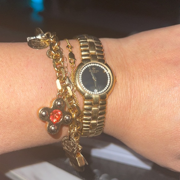 Preloved Raymond Weil watch great condition. - Picture 4 of 6